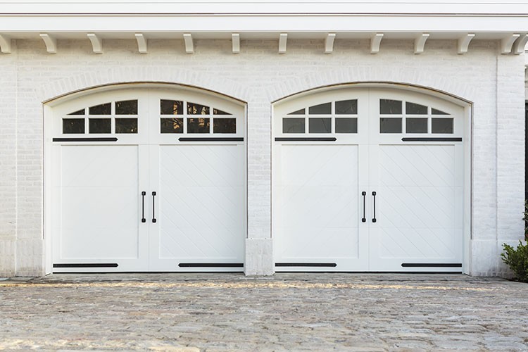 3 Ways to Bring Natural Light Into Your Garage